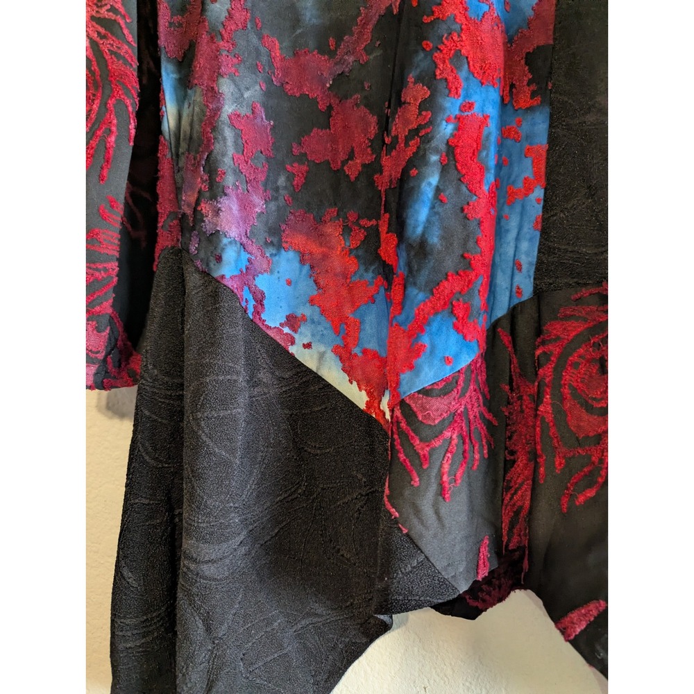 Calessa Womens XL Red‎ Blue Black Abstract Burnout Velvet Patchwork Tunic Top - Picture 11 of 15